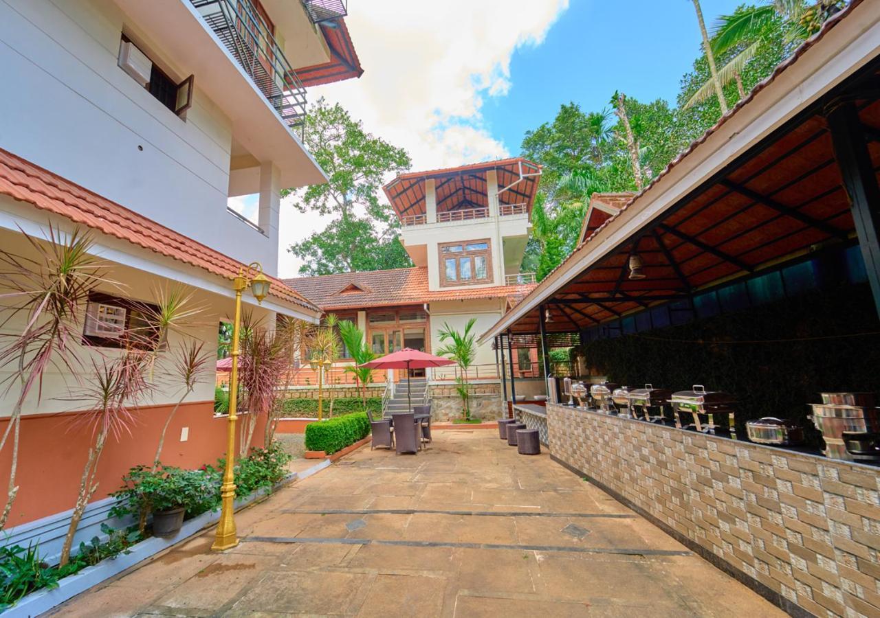 Ushasree Wayanad Heritage Premium Pool Resort By Voye Homes Ambalavayal Eksteriør billede