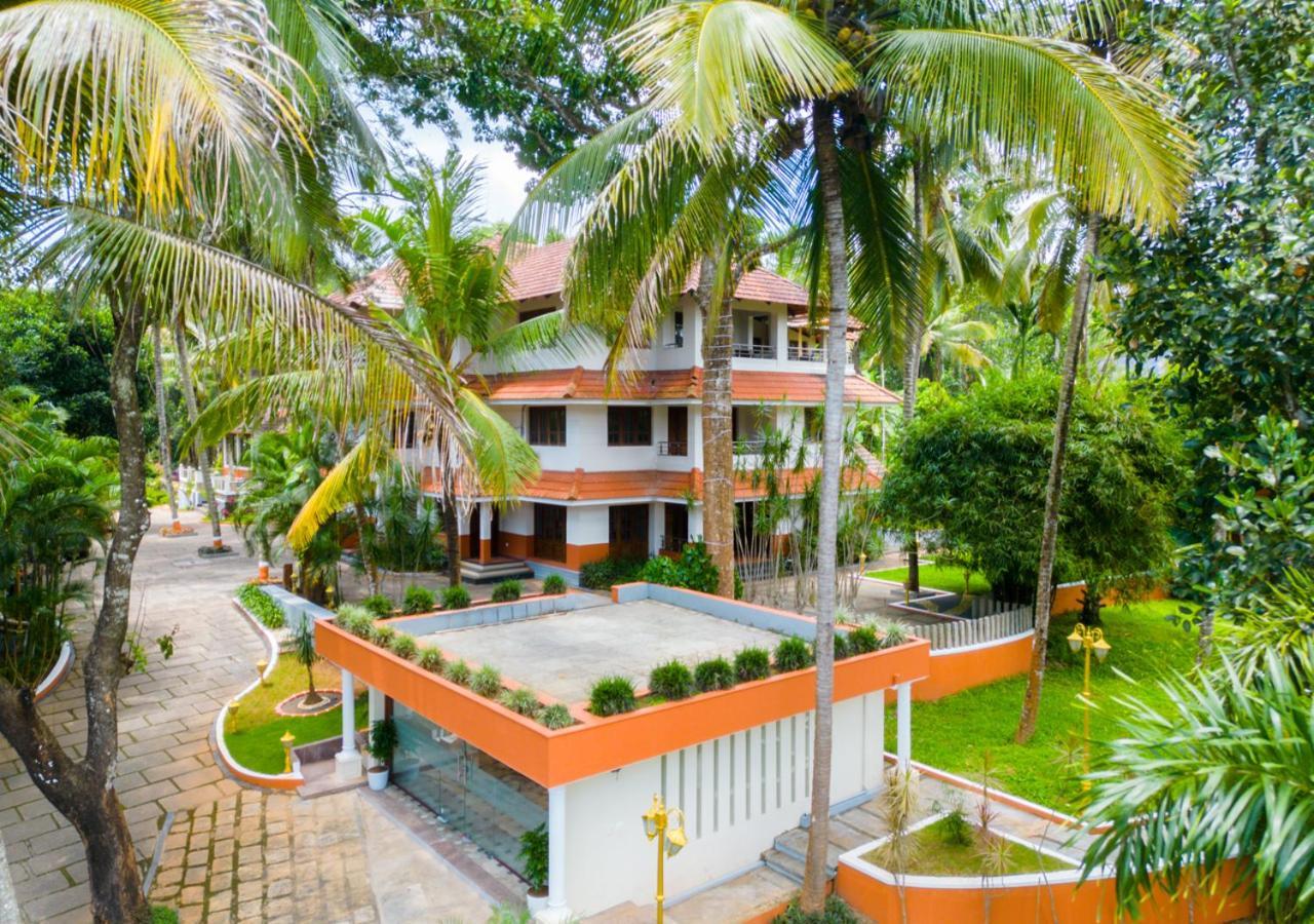 Ushasree Wayanad Heritage Premium Pool Resort By Voye Homes Ambalavayal Eksteriør billede