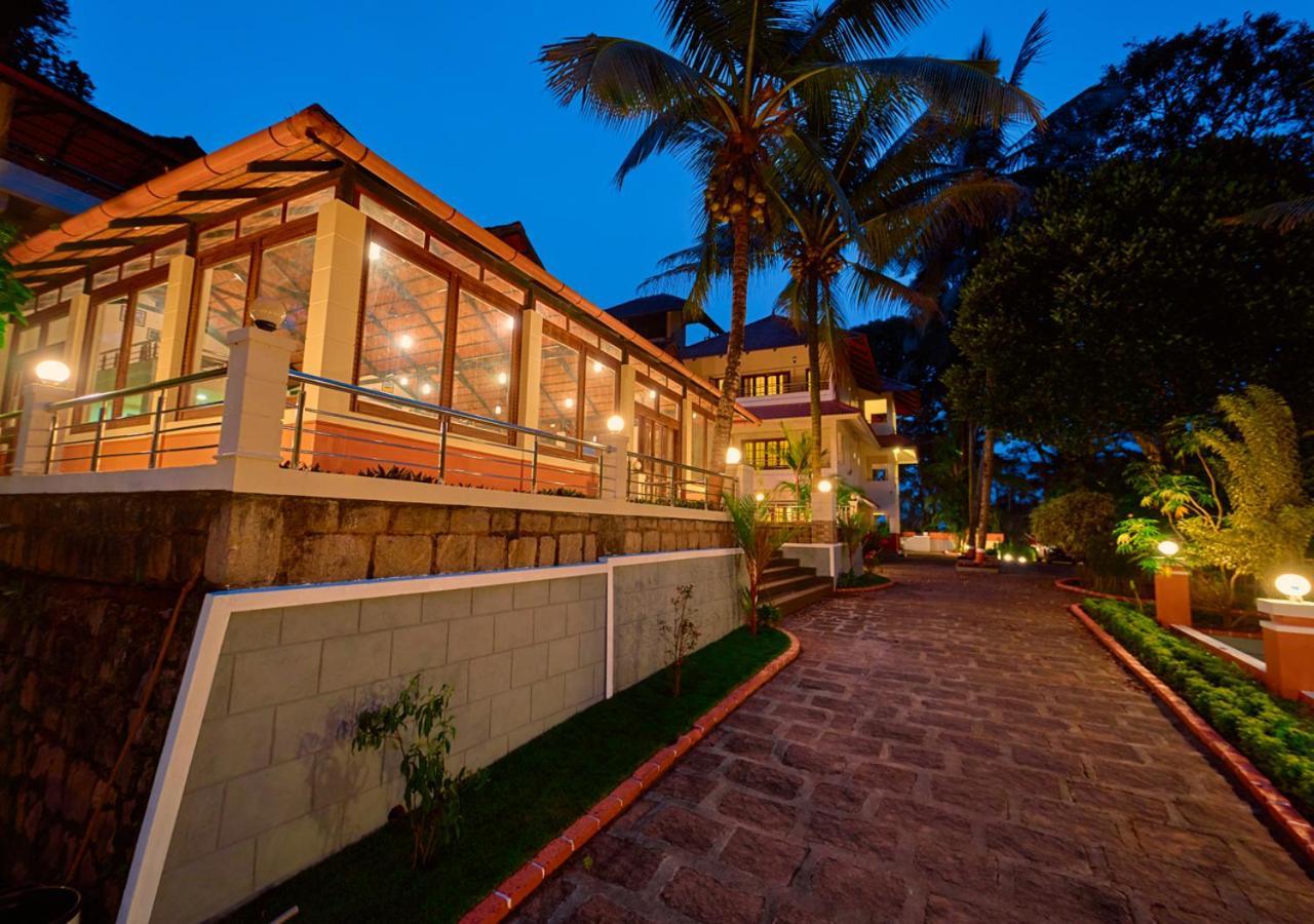 Ushasree Wayanad Heritage Premium Pool Resort By Voye Homes Ambalavayal Eksteriør billede