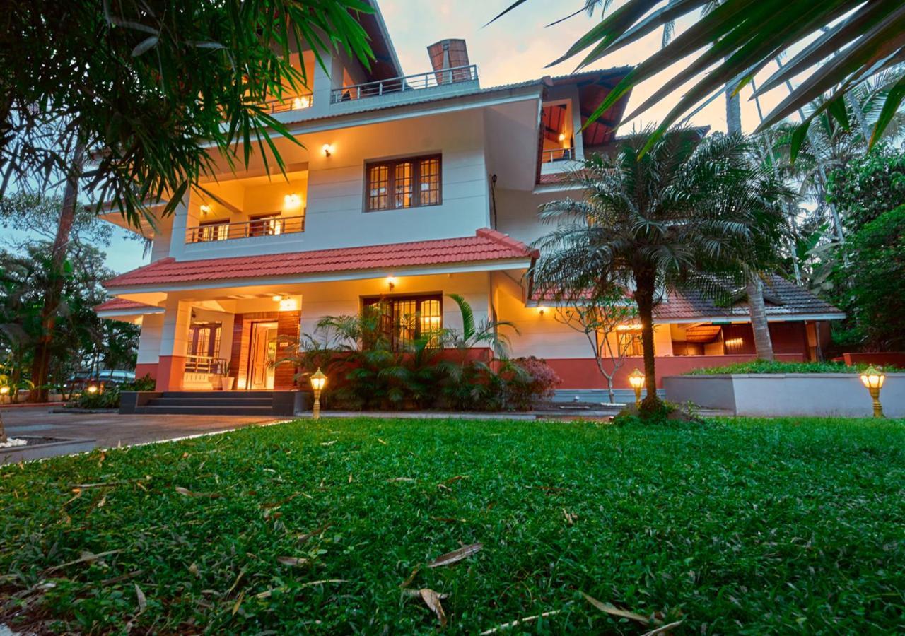 Ushasree Wayanad Heritage Premium Pool Resort By Voye Homes Ambalavayal Eksteriør billede