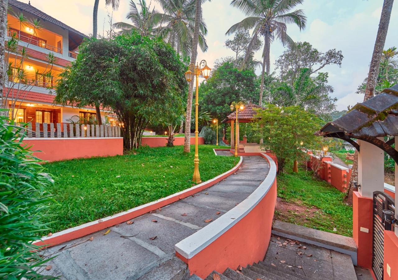 Ushasree Wayanad Heritage Premium Pool Resort By Voye Homes Ambalavayal Eksteriør billede