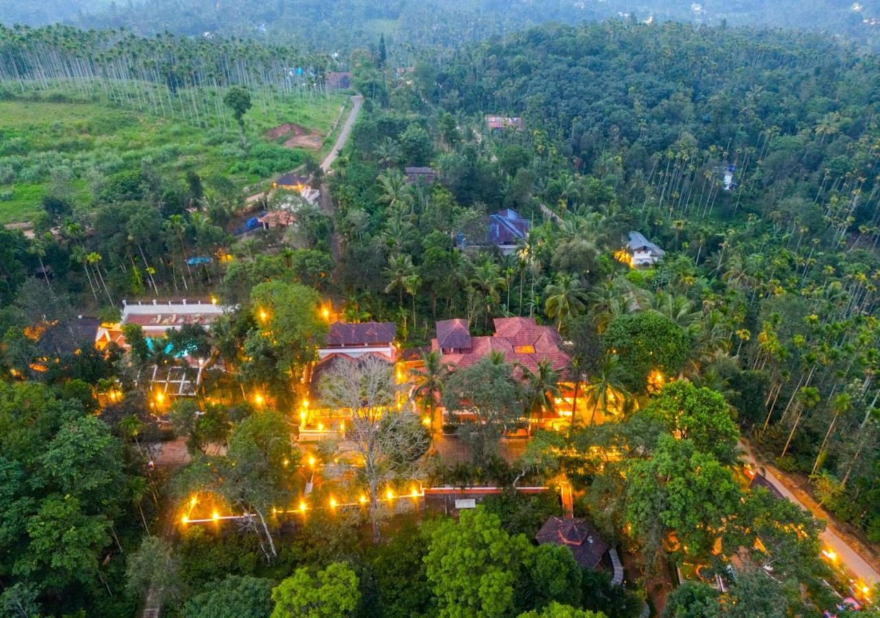 Ushasree Wayanad Heritage Premium Pool Resort By Voye Homes Ambalavayal Eksteriør billede